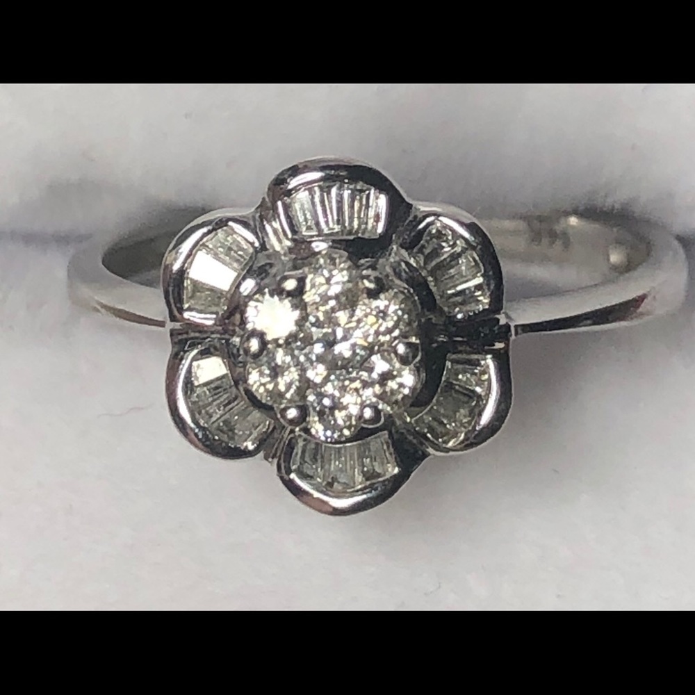 💍💍💍UNIQUE DIAMOND AND 14K GOLD RING💍💍